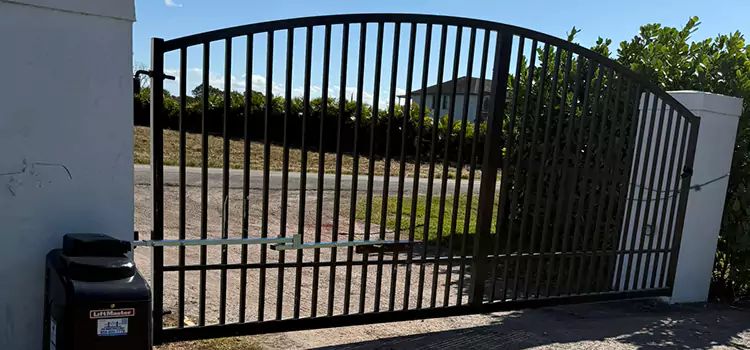 Driveway Fence Repair Millville